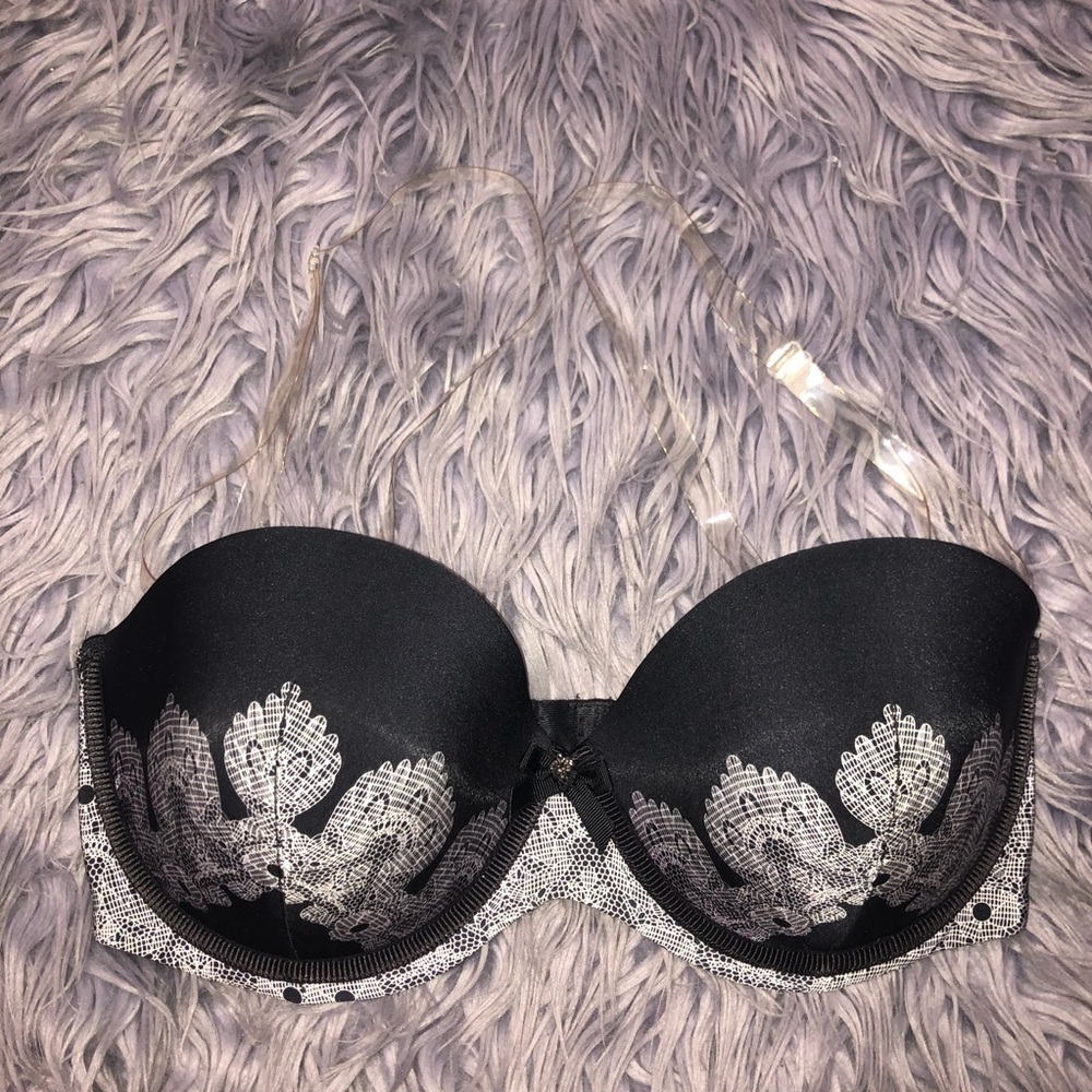 Vera Wang clear strap bra size 36D